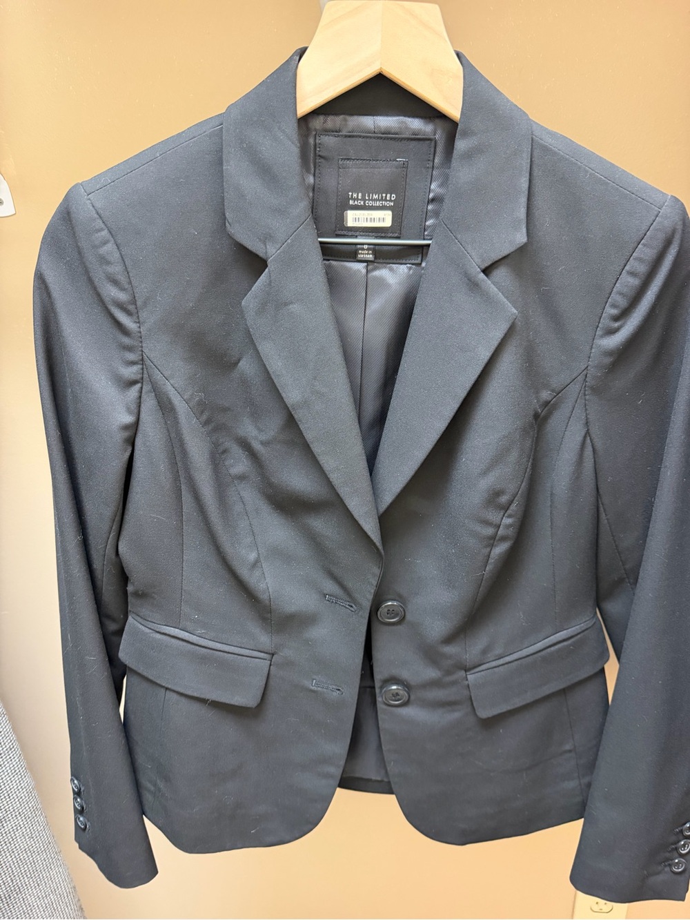 The Limited Black Women's Suit Two-Button Tailored Blazer & Skirt Size 0